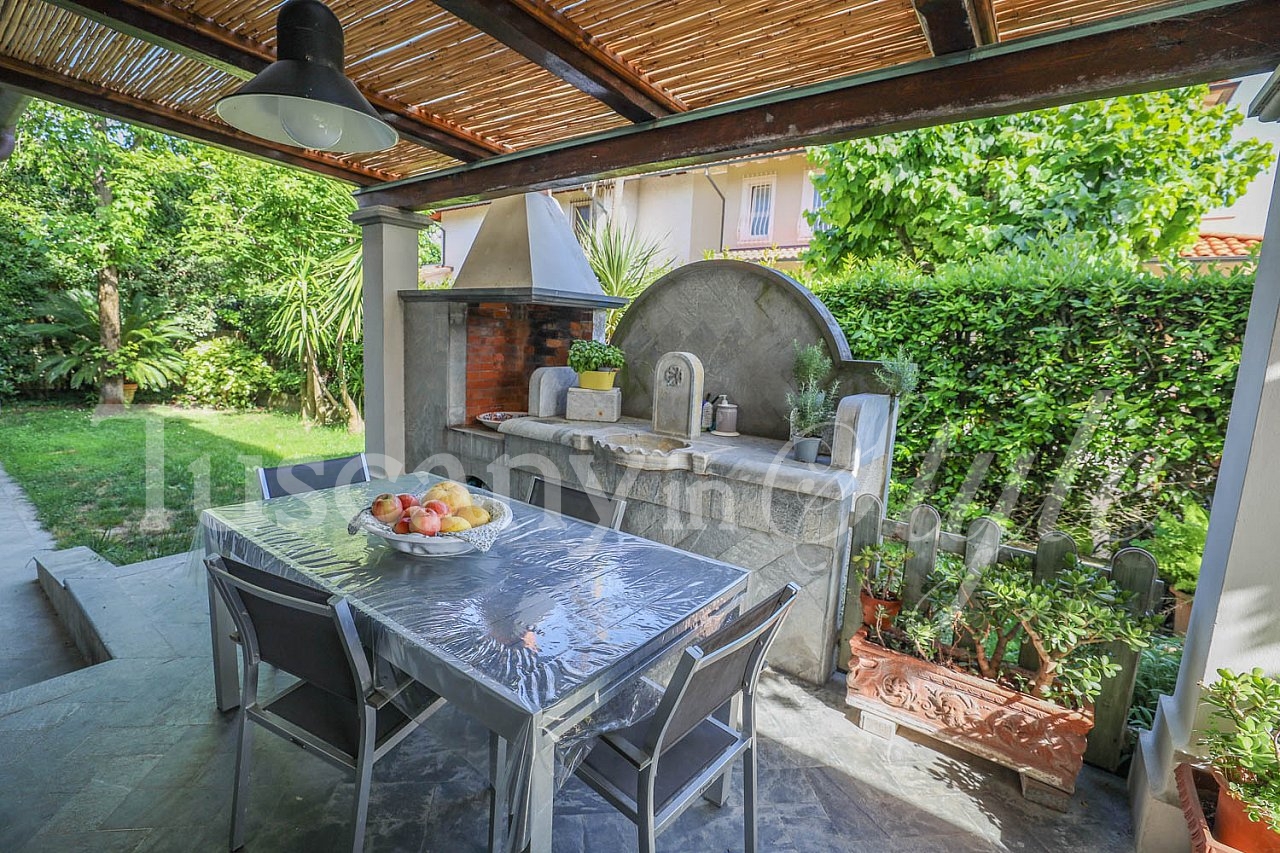 Villa Forte dei Marmi-Villa Allende-4