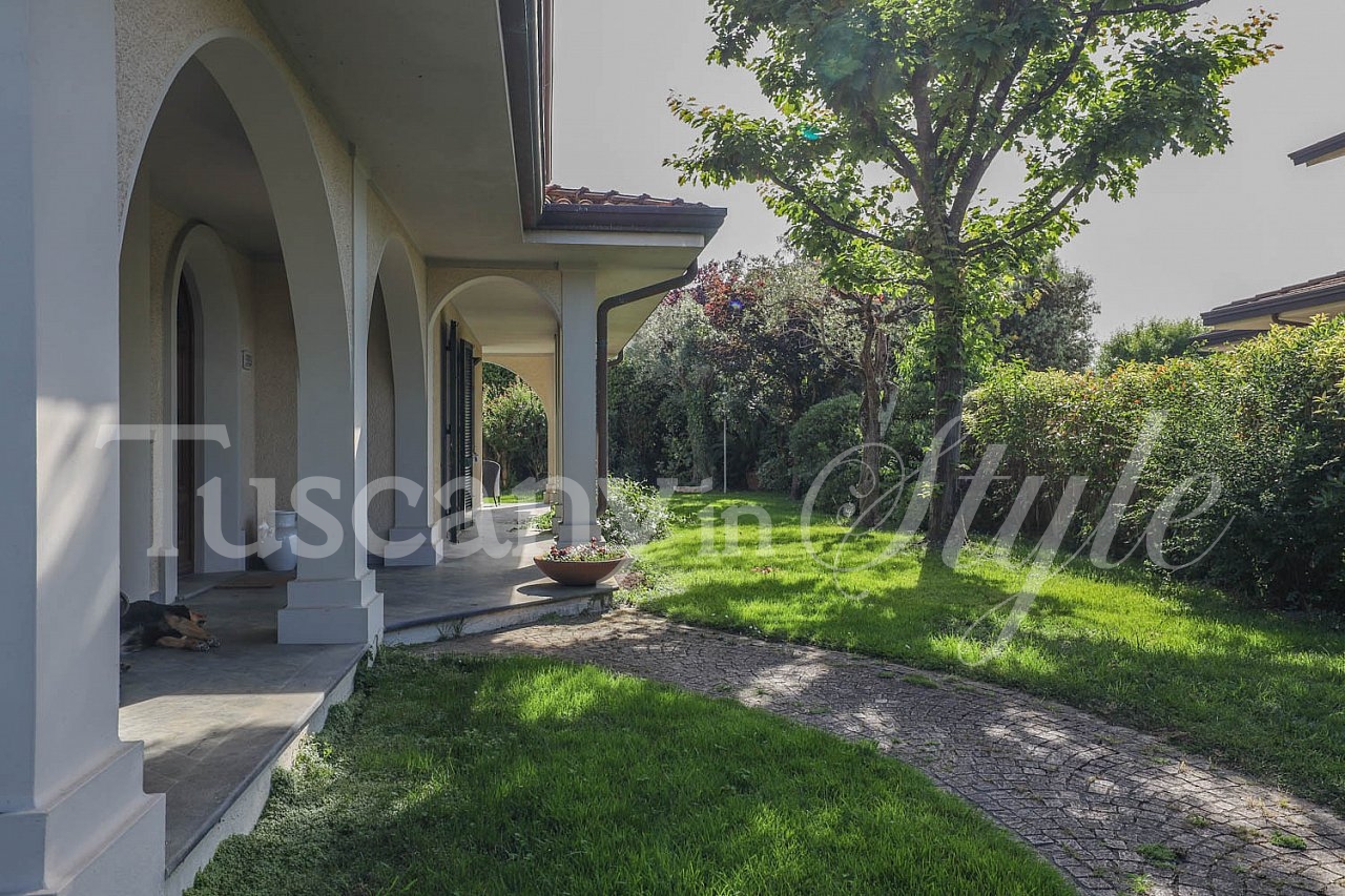 Villa Forte dei Marmi-Villa Allende-24