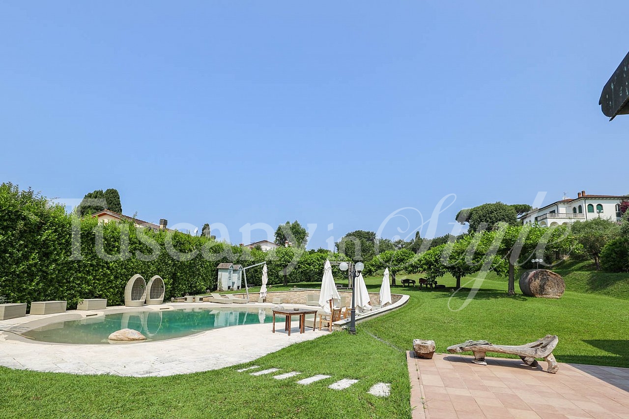 Villa Pietrasanta-Villino Marjorie-3