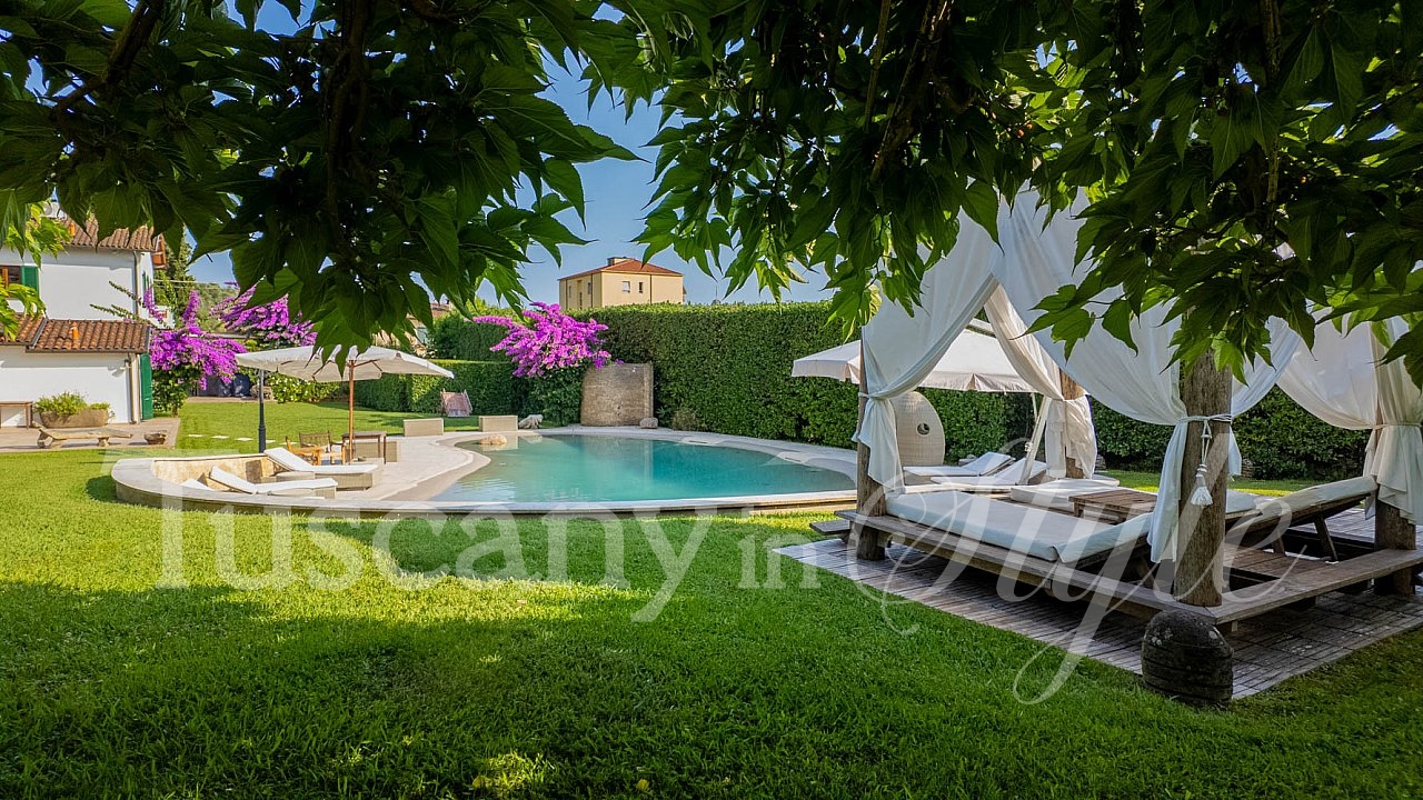 Villa Pietrasanta-Houses Cittàgiardino-3