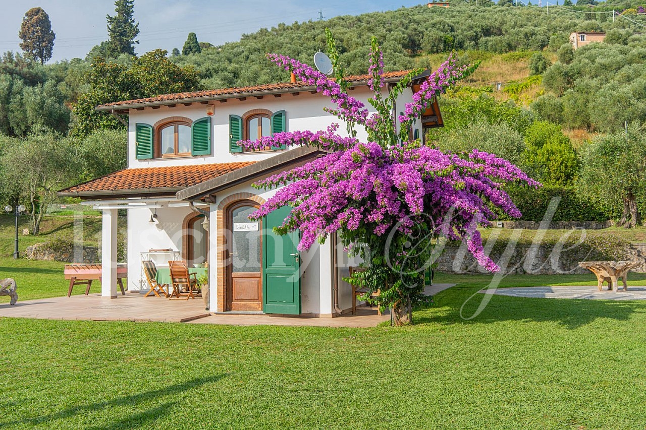 Villa Pietrasanta-Villino Marjorie-2