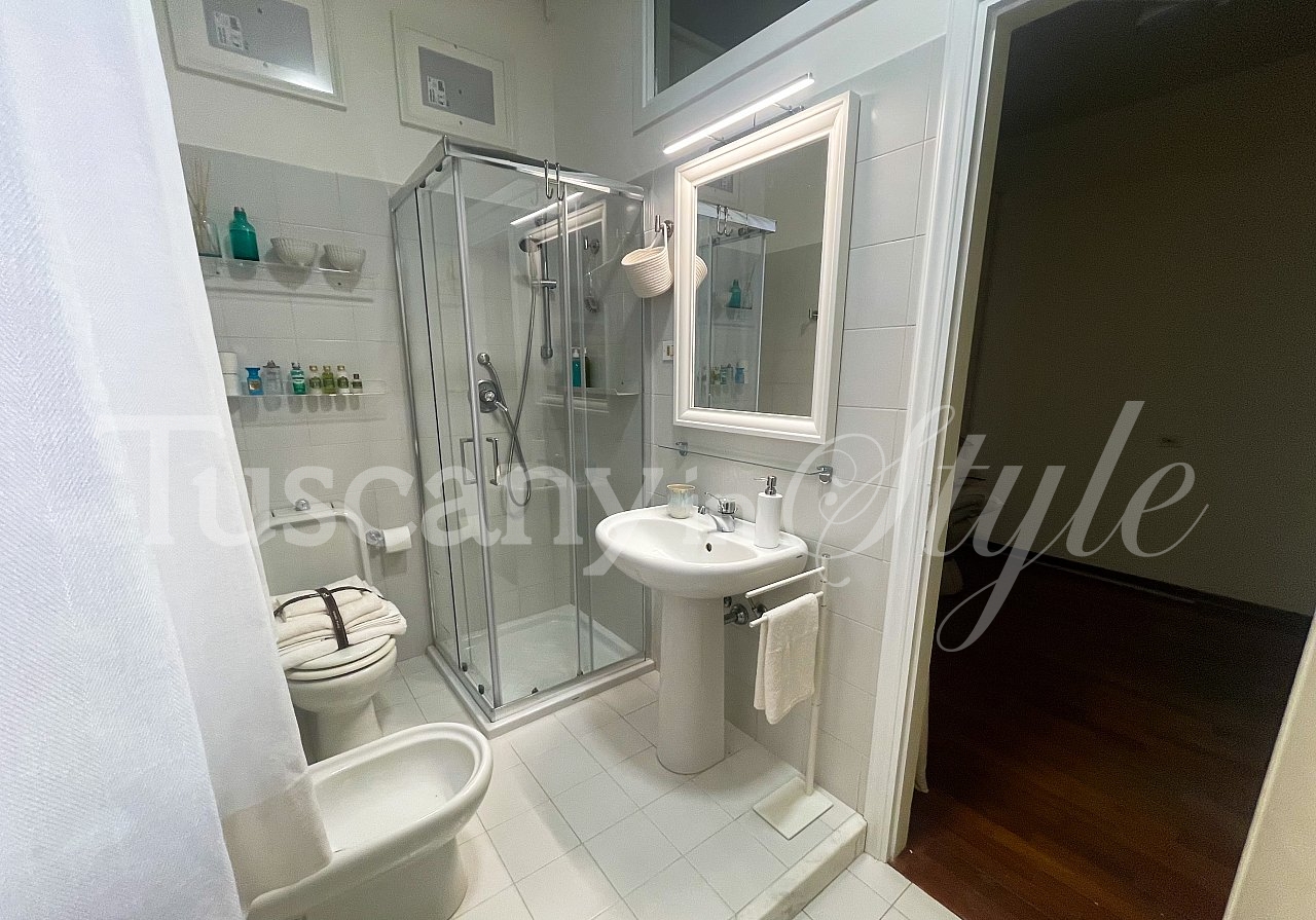 Apartment Pietrasanta Centro Storico-Appartamento Laura -14