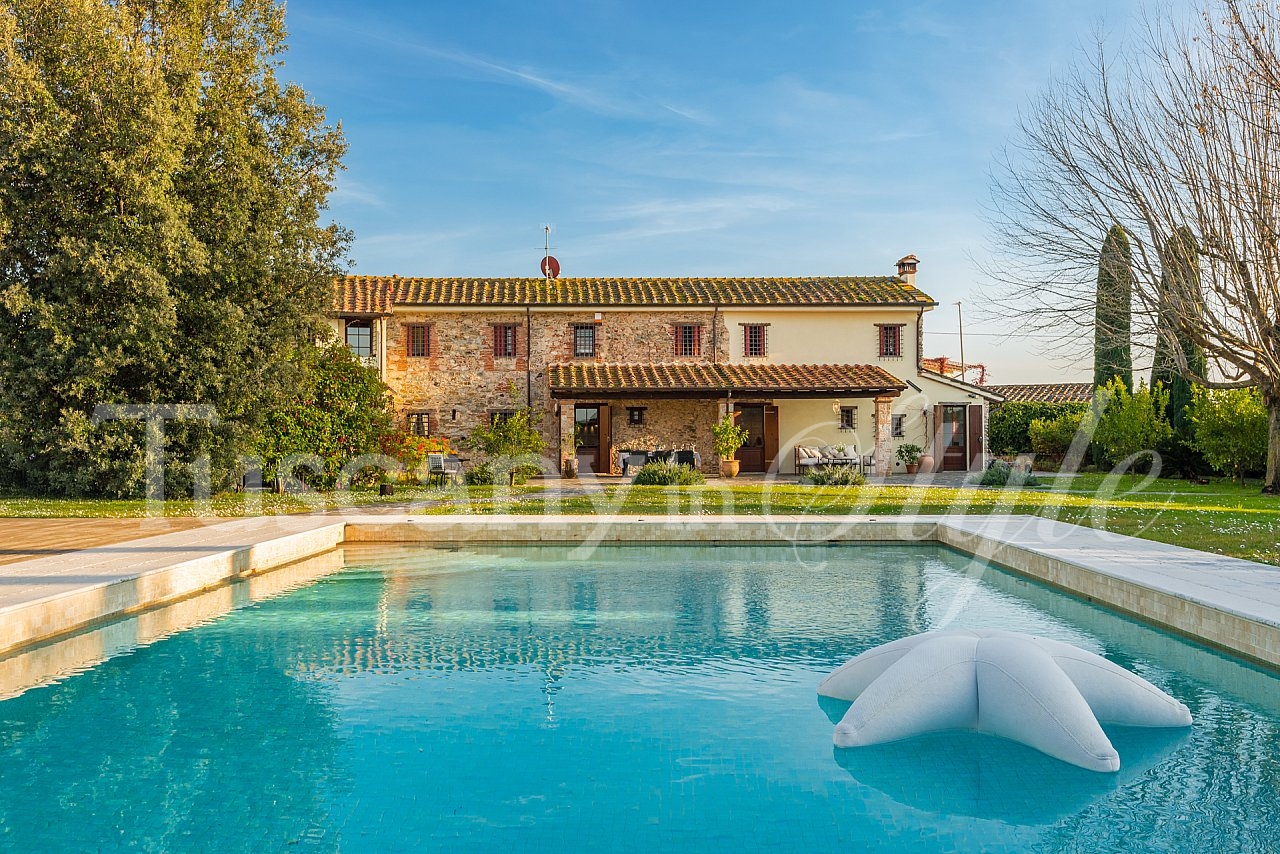 Villa Pietrasanta-Villa Liméa-0