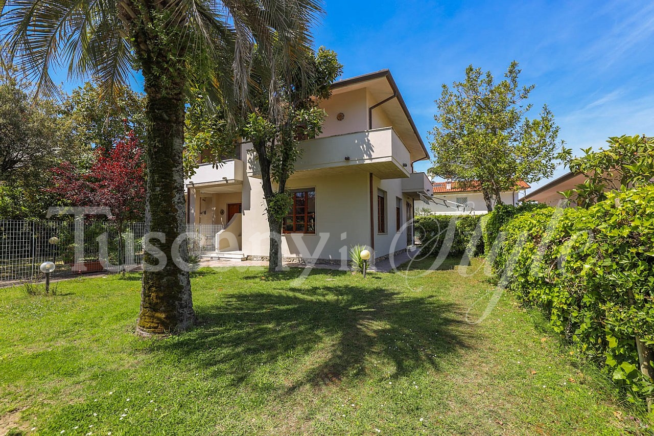 Villa Marina di Pietrasanta-Villa La Palma-0