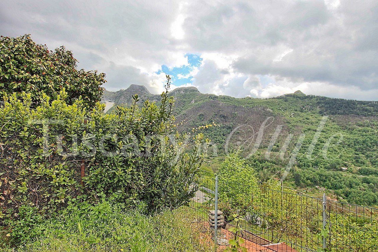  Seravezza-Beautiful hamlet  home in the Alta Versilia foothills-7